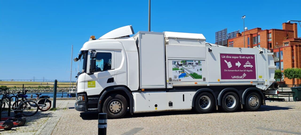 mobile pnumatic waste truck